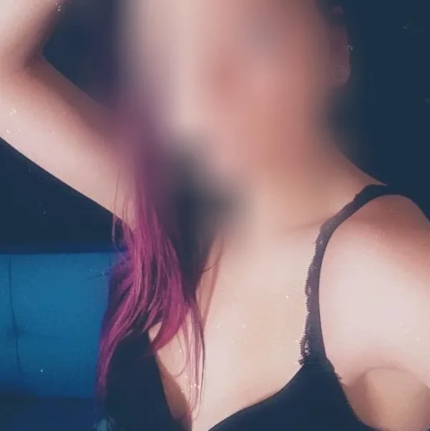 Mercedes, 27 años
