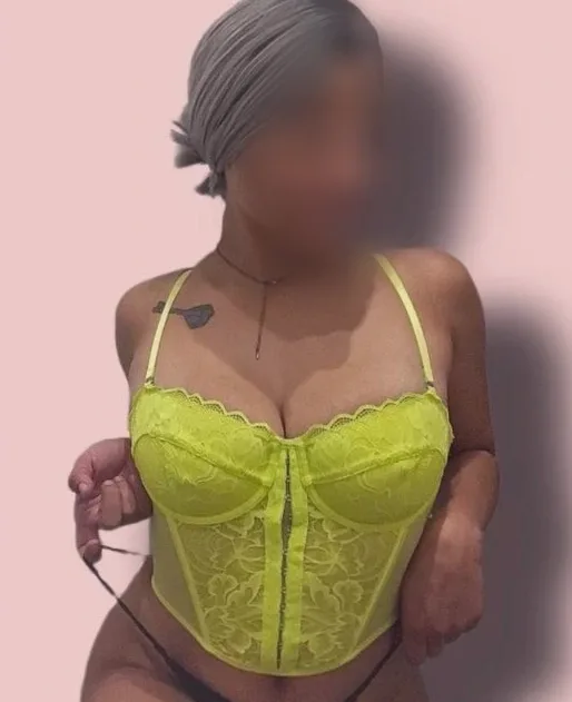 Sandra, 27 años
